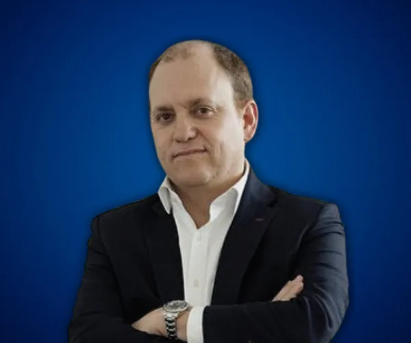 Juan Pablo Neira — Conferencista de Macroeconomía, Coyuntura y Productividad
